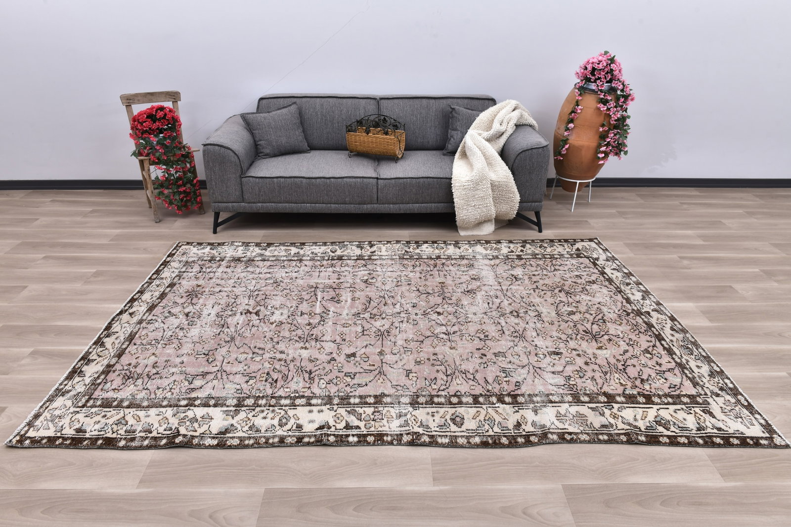 6'0'' x 9'5'' Turkish Vintage Runner Rug - 242488: Title: 6'0'' x 9'5'' Turkish Vintage Runner Rug - 242488 Description:6'0'' x 9'5'' Turkish Vintage Runner Rug - 242488 Origin:Turkiye Date/Period:1960-90 Materials:Wool,Cotton Dimension:6'0''x9'5'' ft
