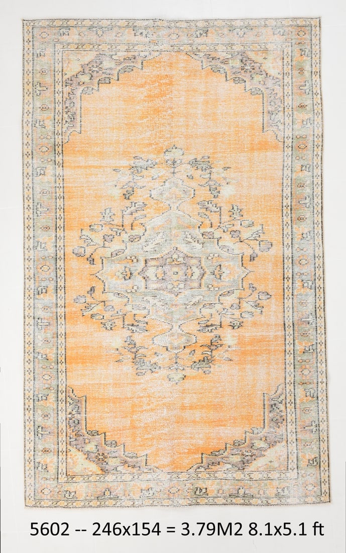 5'0'' x 8'0'' Handmade Vintage Wool Rug - 5602: Title: 5'0'' x 8'0'' Handmade Vintage Wool Rug - 5602 Description:5'0'' x 8'0'' Handmade Vintage Wool Rug - 5602 Origin:Turkiye Date/Period:1960-90 Materials:Wool,Cotton Dimension:5'0''x8'0'' ft, 154x