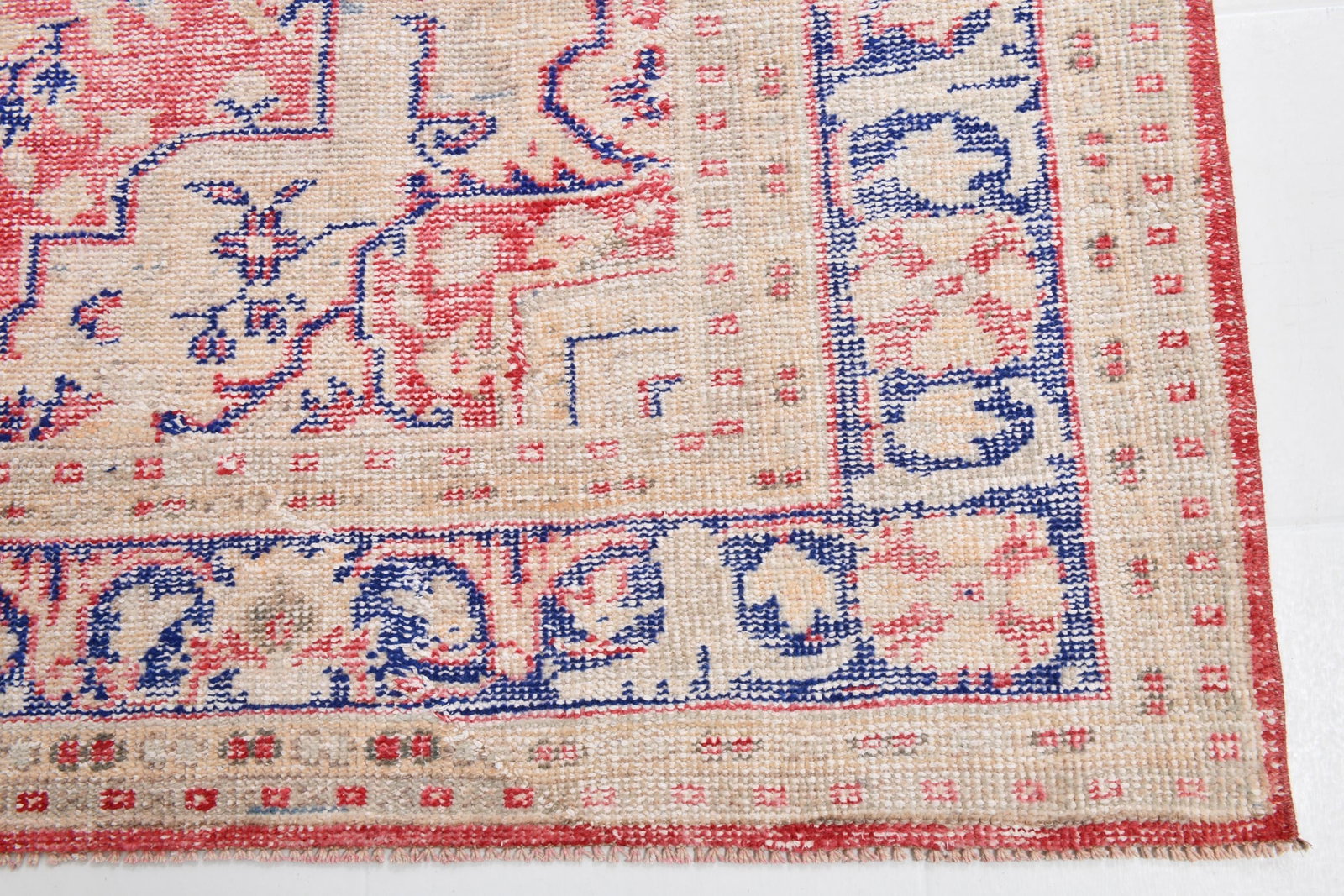 7'4'' x 10'4'' Handmade Vintage Wool Rug - 20768 - 11