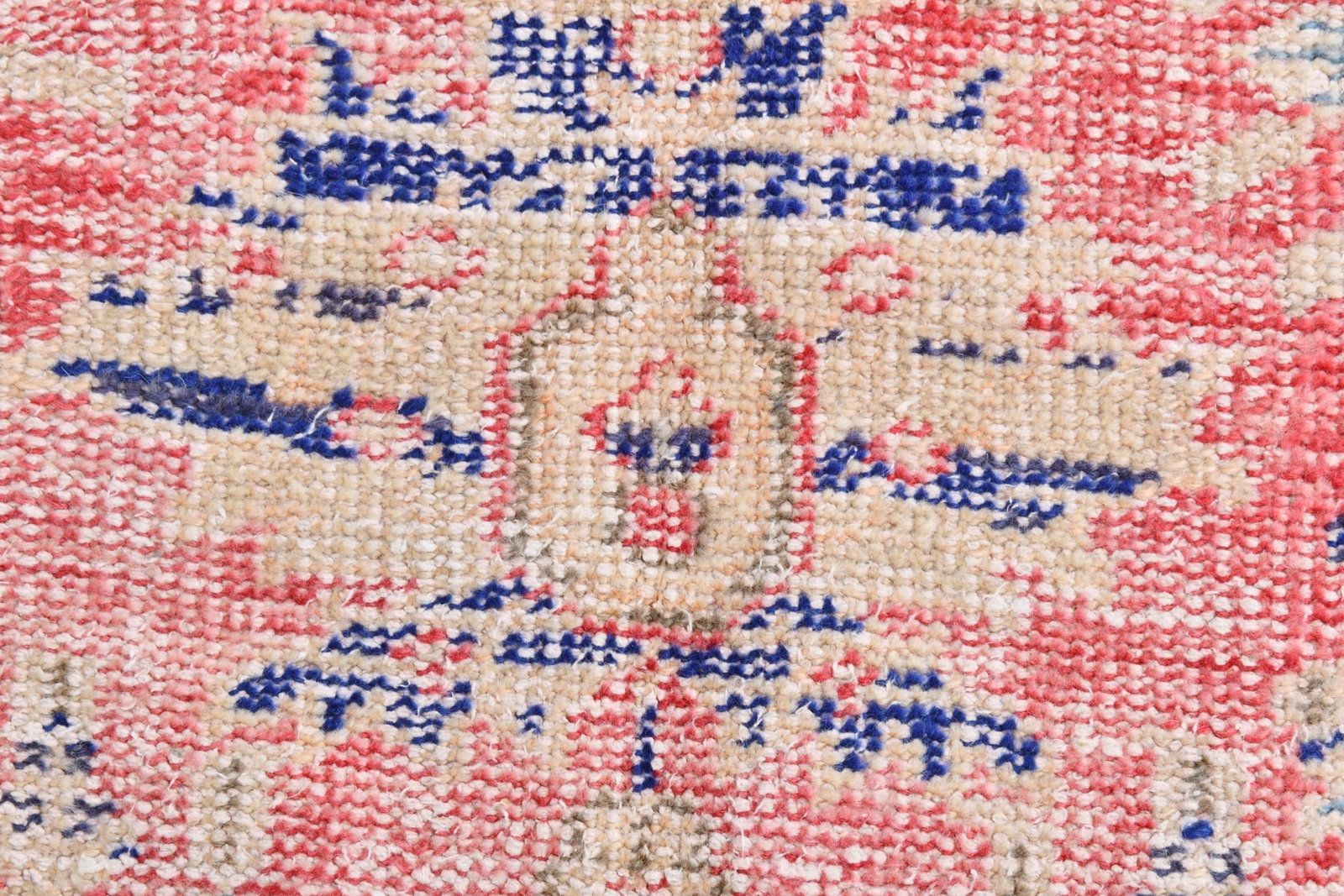 7'4'' x 10'4'' Handmade Vintage Wool Rug - 20768 - 8