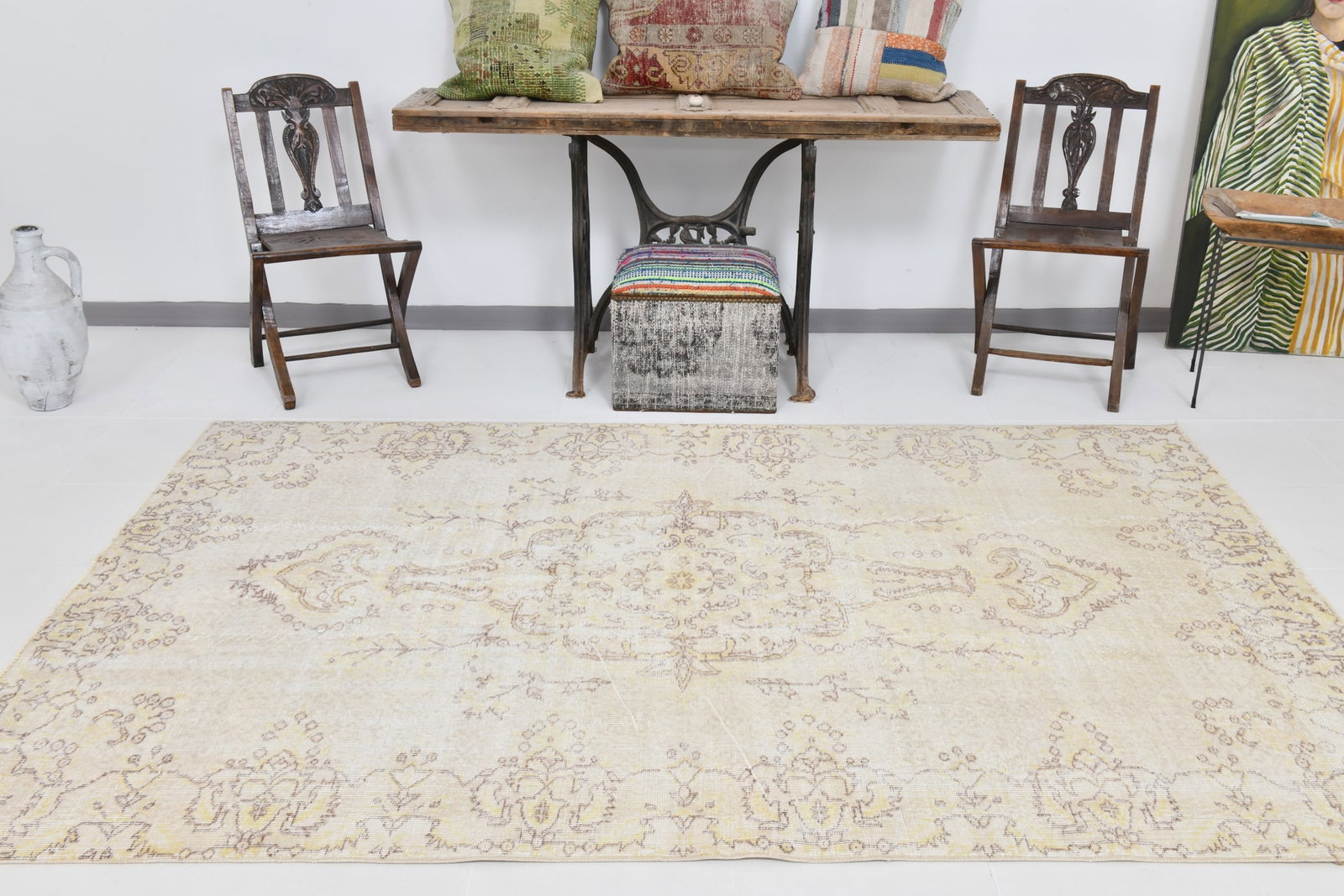 5'6'' x 8'8'' Turkish Vintage Runner Rug - 21472 - 3
