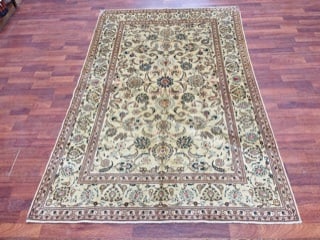 Vintage Persian Kashan Rug-4801: Title:Vintage Persian Kashan Rug-4801 Description:Gorgeous antique Persian Kashan Rug form central persia, size 4 ft. 4 inches by 6 ft. 8 inches, circa 1960 in excellent condition with a good pile