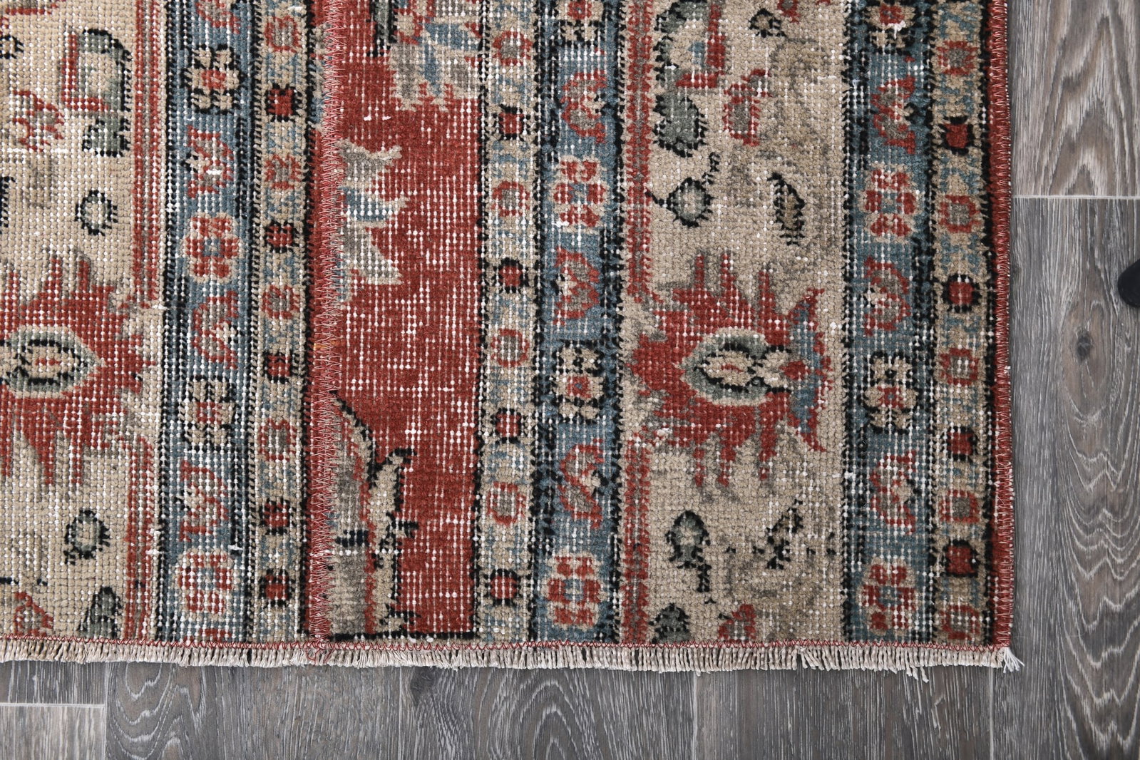 2'3'' x 8'5'' Handmade Vintage Wool Rug - 243958 - 10