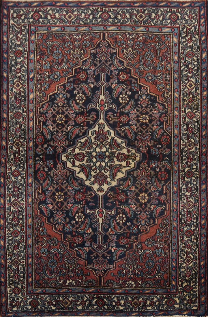 Antique Vegetable Dye Bibikabad Persian Rug 4x5: Title: Antique Vegetable Dye Bibikabad Persian Rug 4x5 Description:A Beautiful Genuine Iran ( Persia ) Bibikabad rug is Hand Knotted by skillful weavers in Iran ( Persia ) with