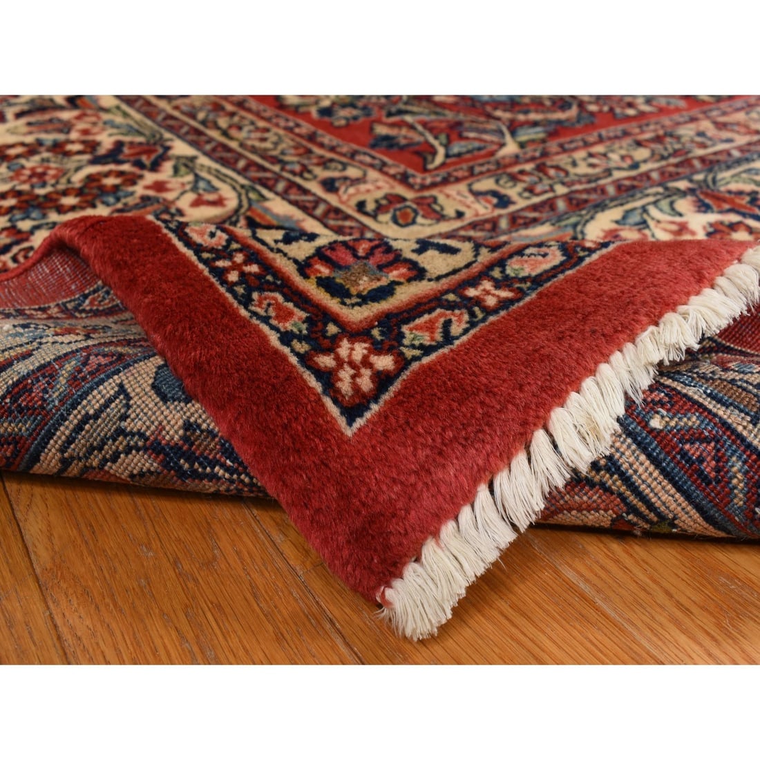 Red Vintage Persian Sarouk in Mint Condition Hand Knotted All Wool Rug - 6