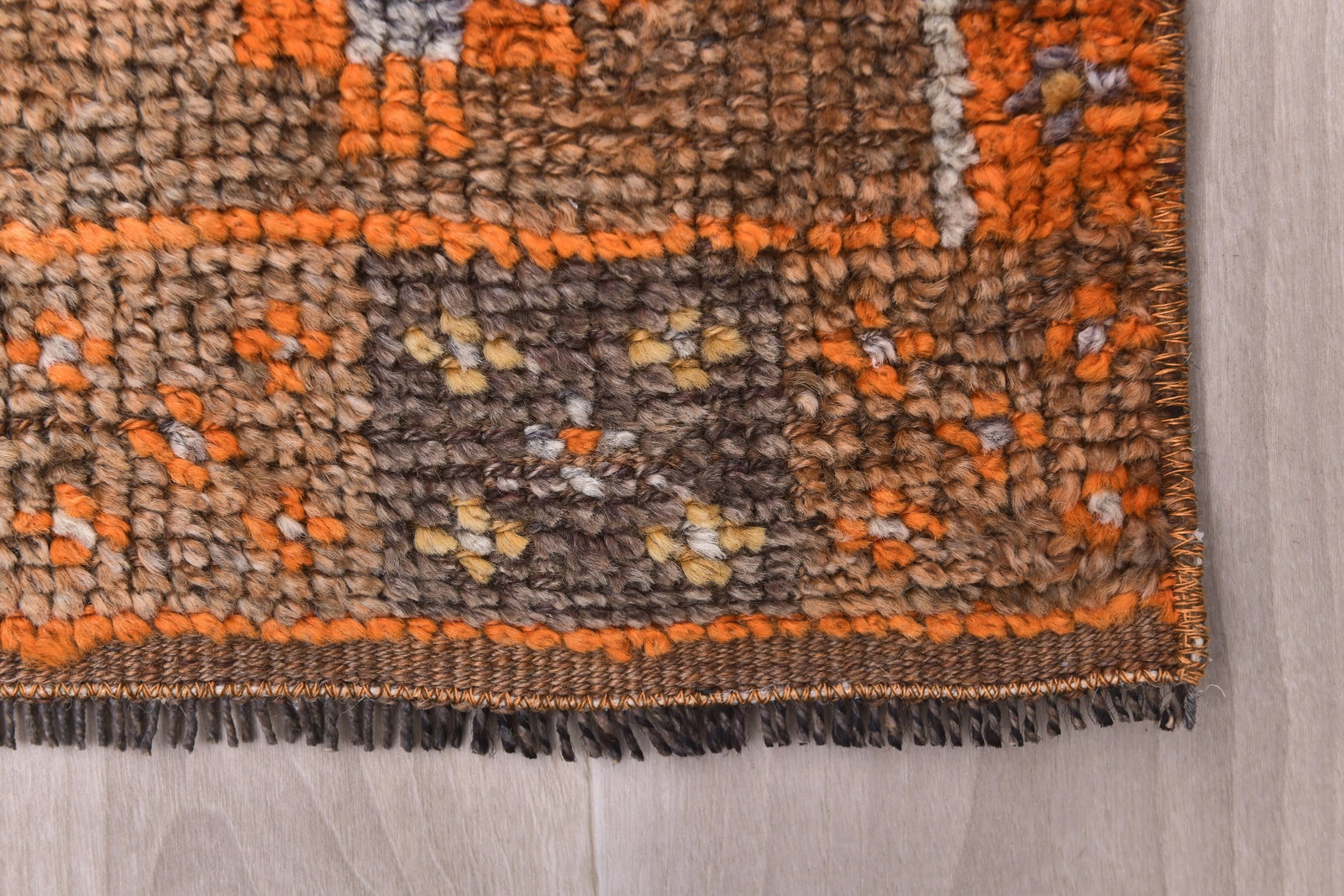 2'5'' x 8'10'' Turkish Vintage Runner Rug - 240708 - 10