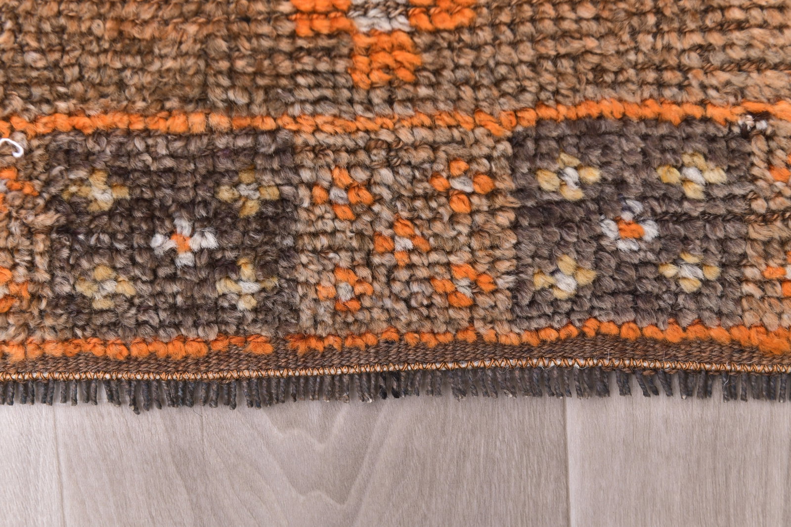 2'5'' x 8'10'' Turkish Vintage Runner Rug - 240708 - 9
