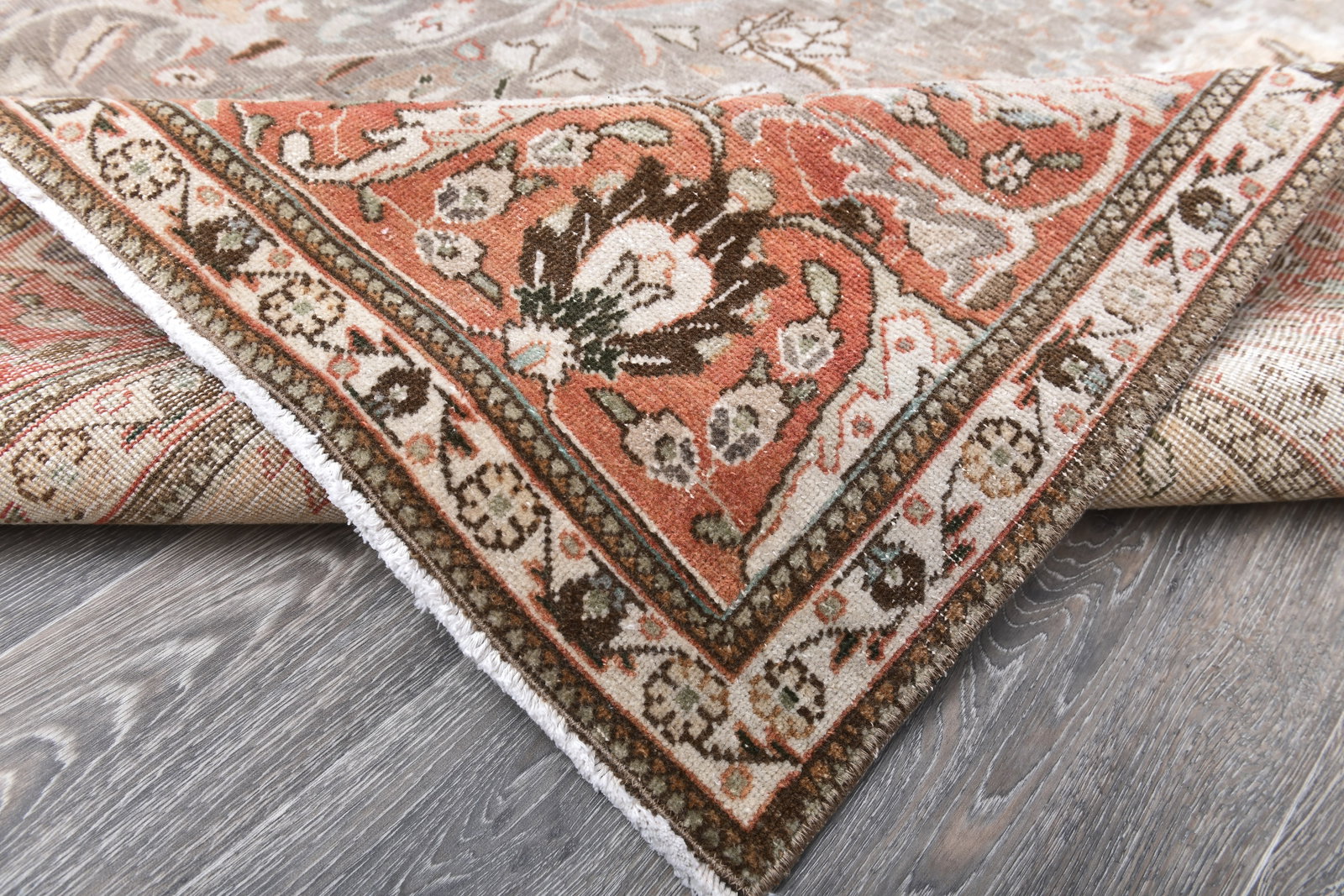 9'9'' x 12'11'' Handmade Vintage Wool Rug - 243667 - 11