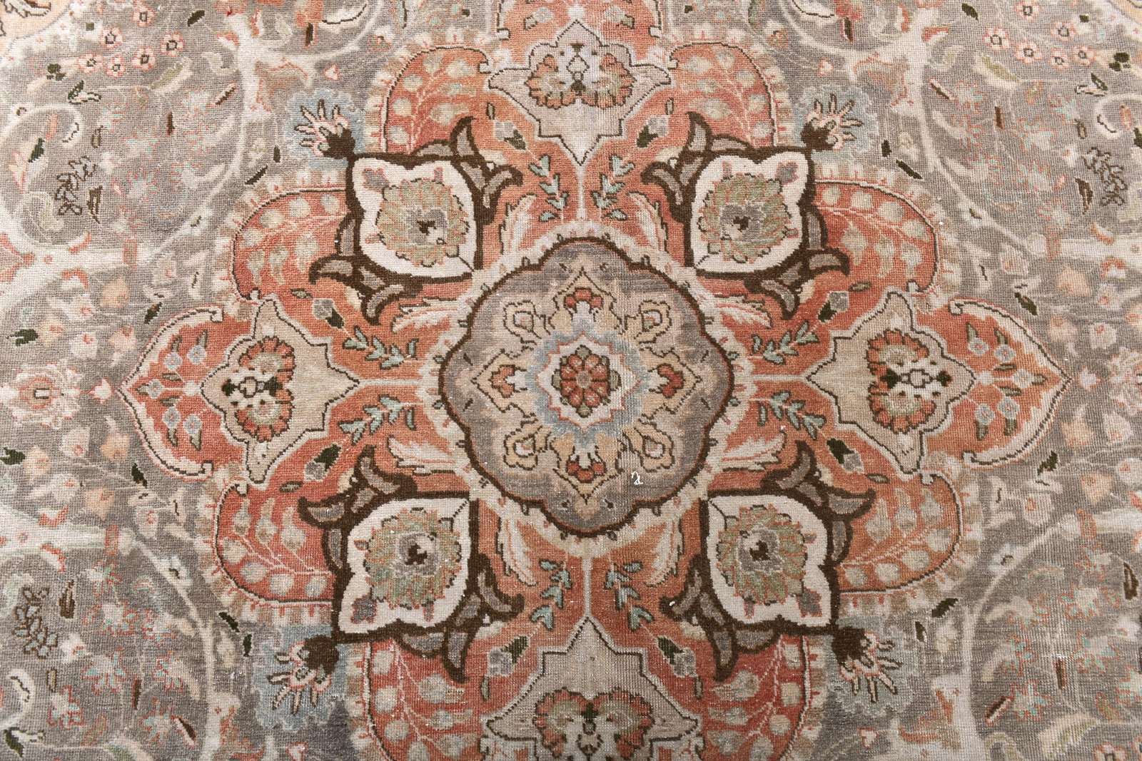 9'9'' x 12'11'' Handmade Vintage Wool Rug - 243667 - 5