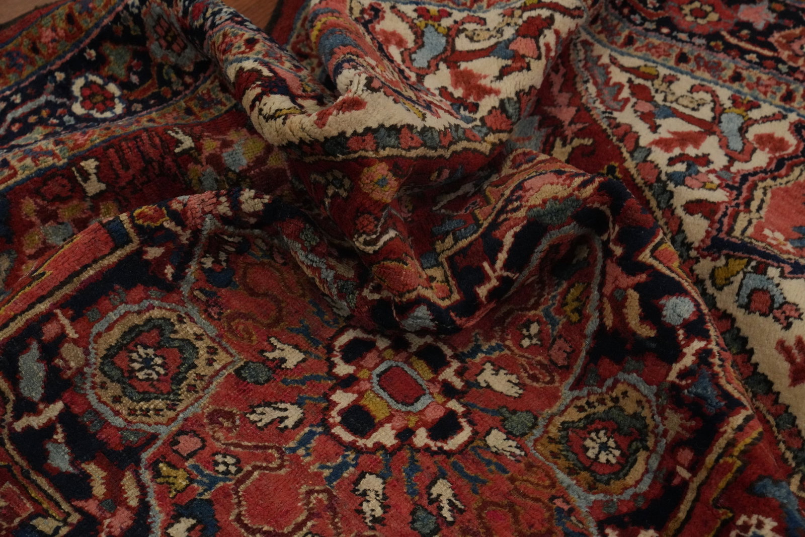 Pre-1900 Antique Heriz Serapi Vegetable Dye Persian Rug 4x4 - 17