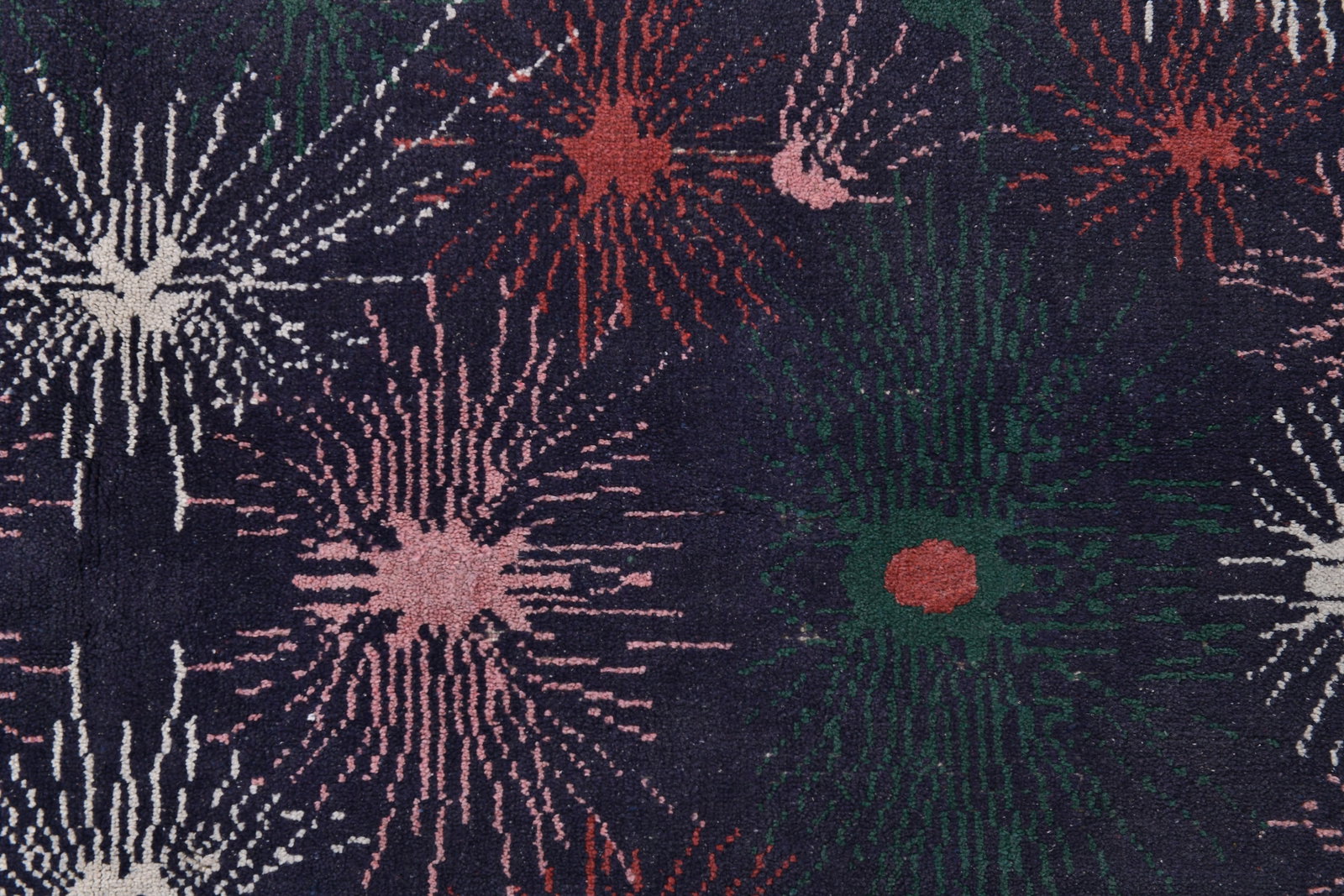 2'7'' x 7'0'' Handmade Vintage Wool Rug - 244060 - 5