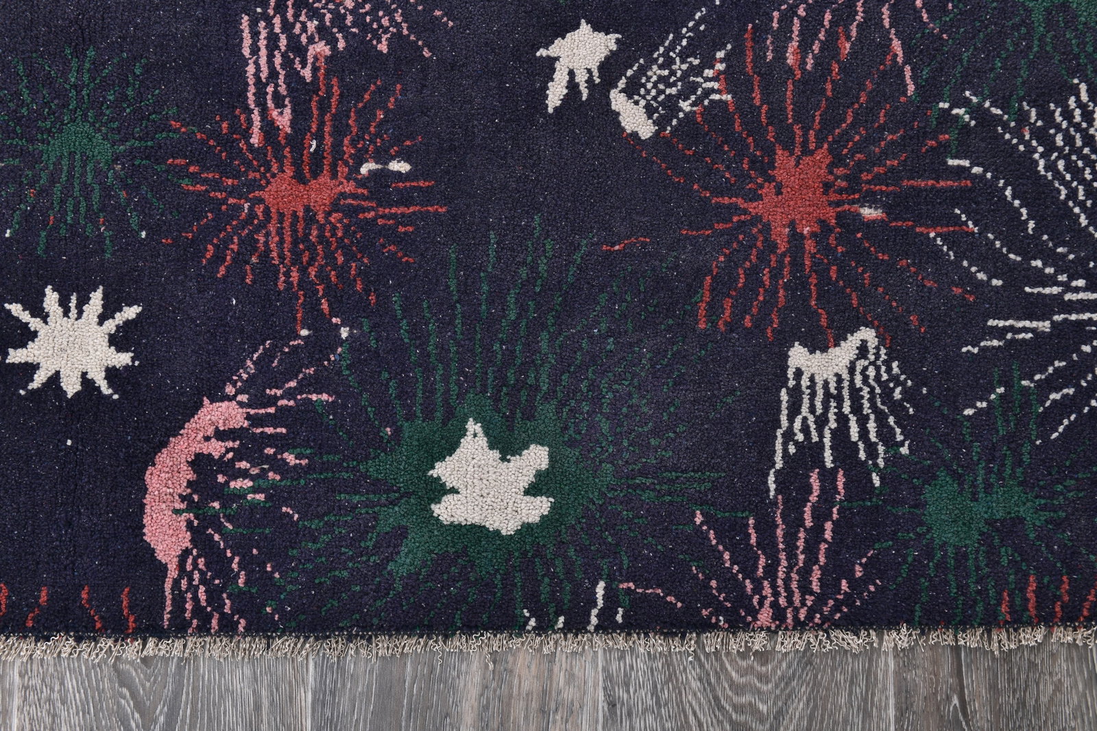 2'7'' x 7'0'' Handmade Vintage Wool Rug - 244060 - 9