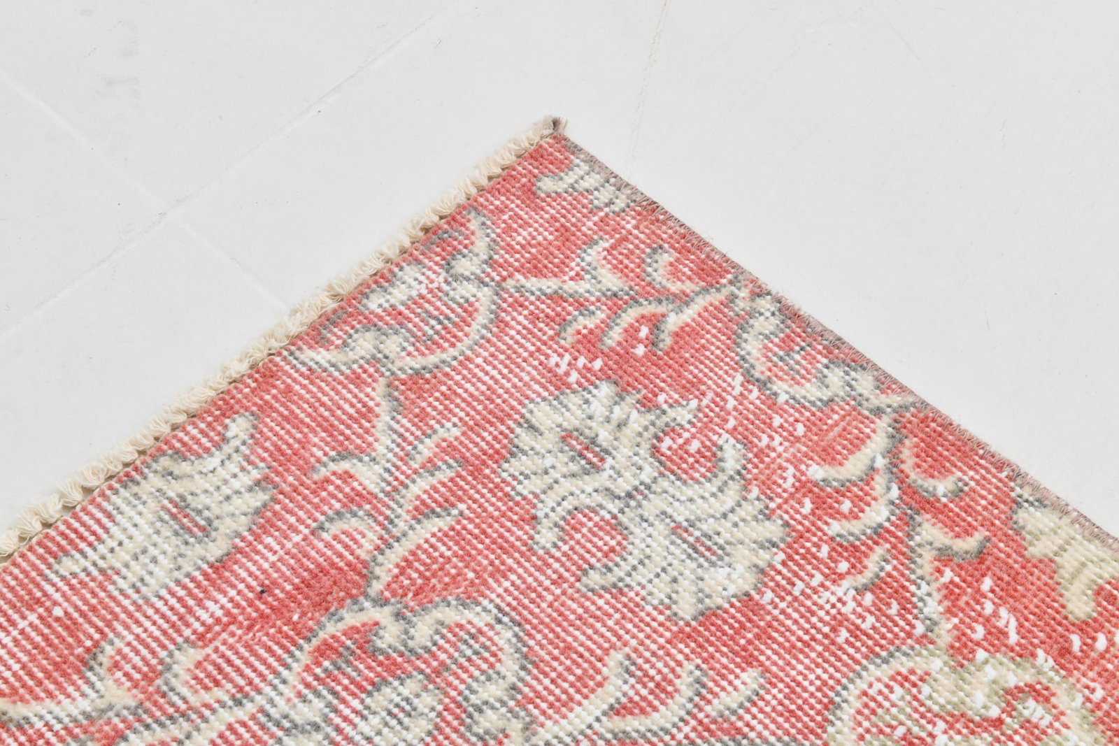 6'9'' x 11'0'' Turkish Vintage Runner Rug - 20294 - 10