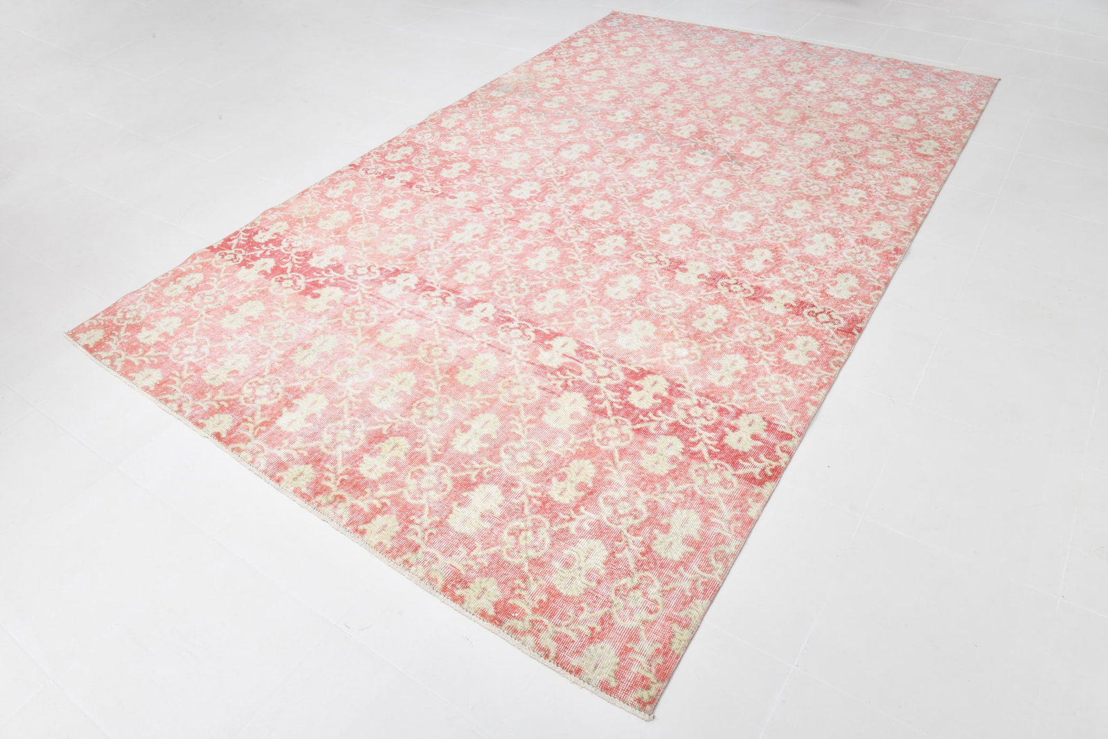 6'9'' x 11'0'' Turkish Vintage Runner Rug - 20294 - 19