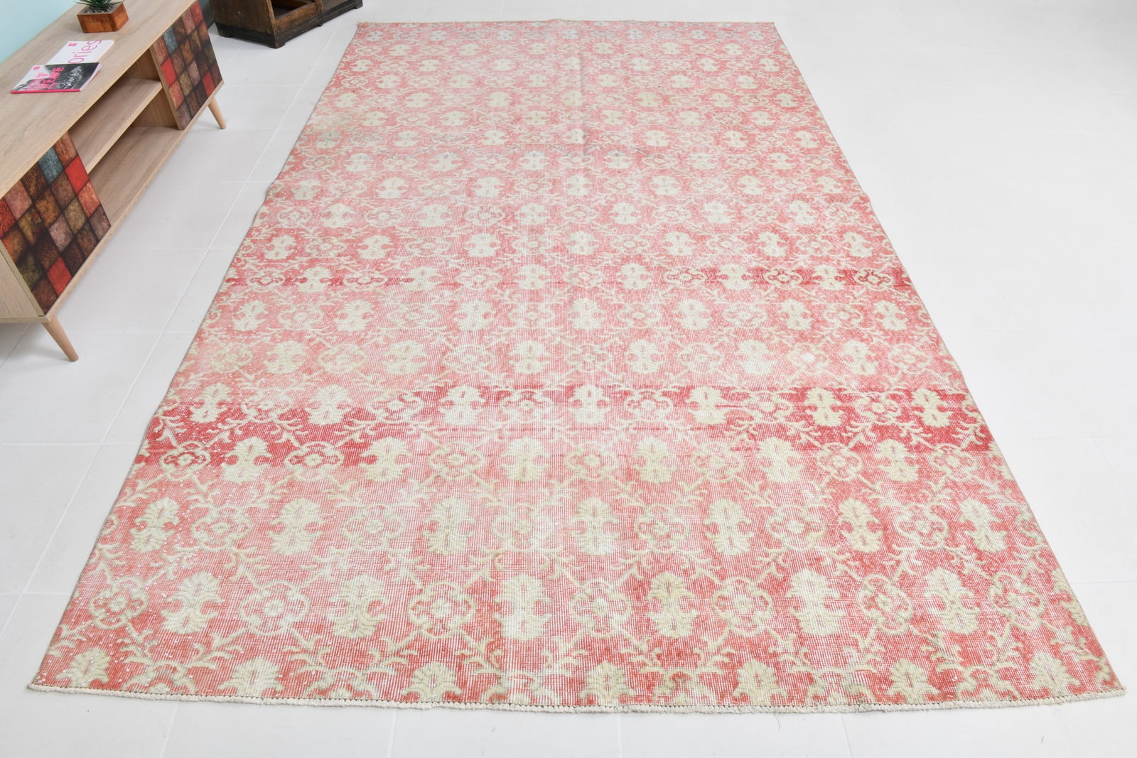 6'9'' x 11'0'' Turkish Vintage Runner Rug - 20294 - 5