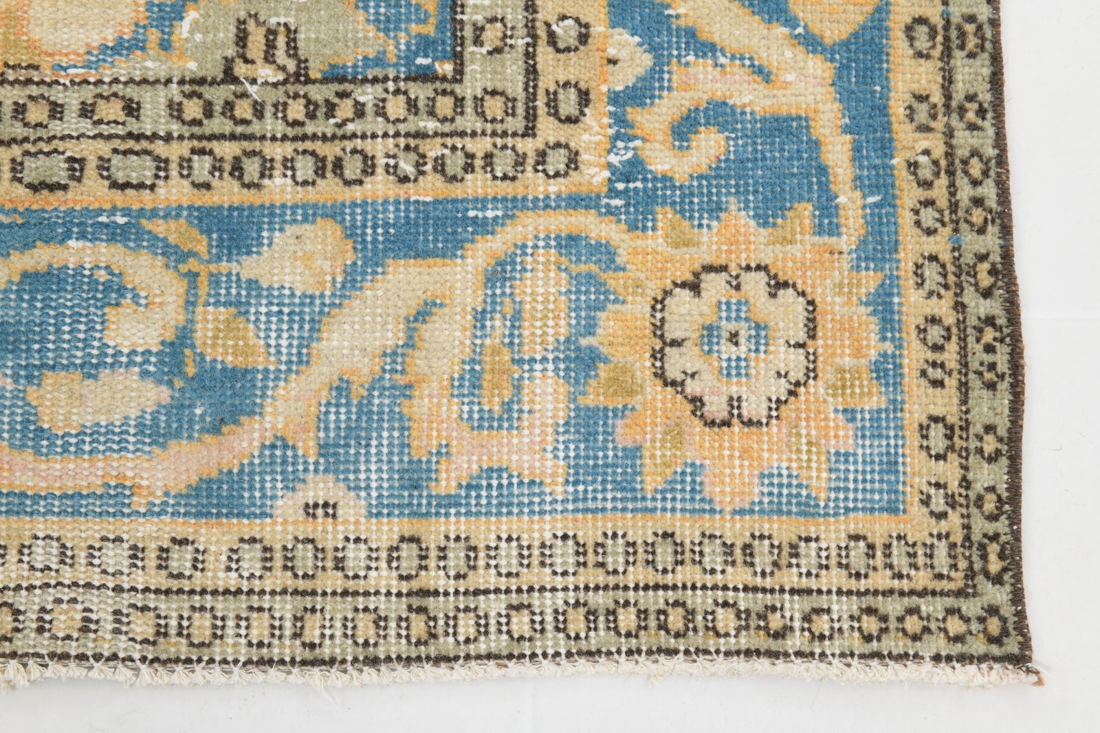 6'1'' x 9'5'' Handmade Vintage Wool Rug - 6881 - 10
