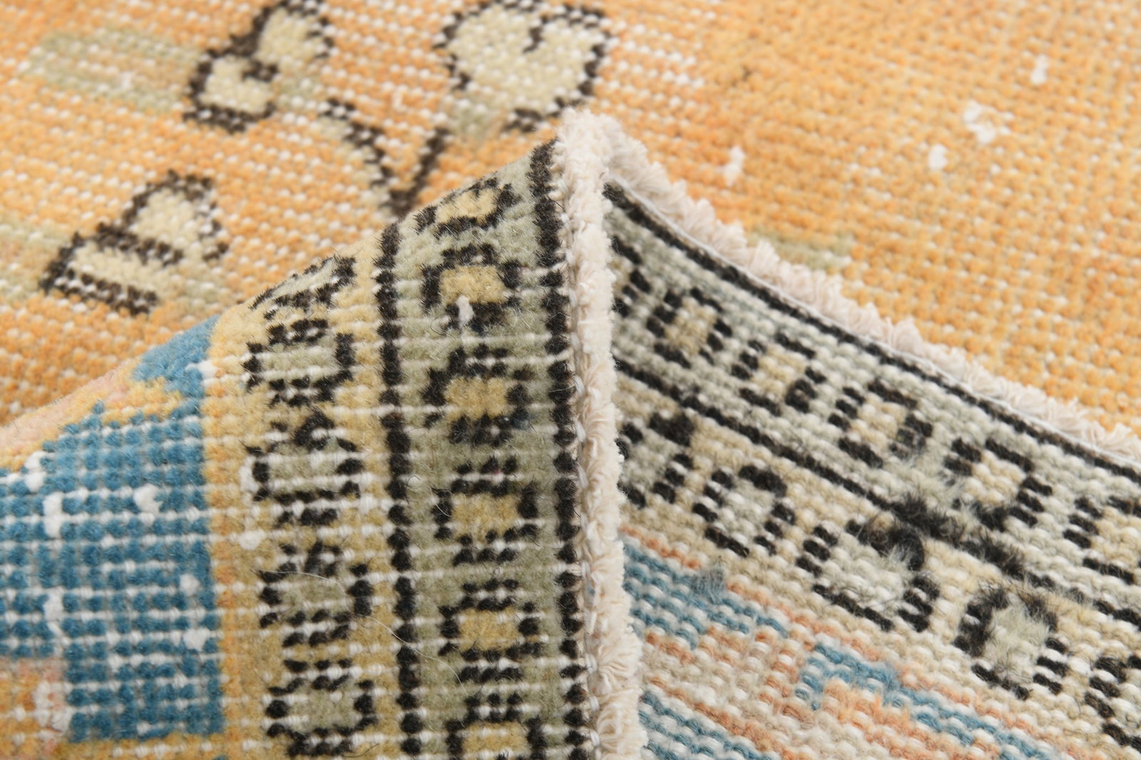 6'1'' x 9'5'' Handmade Vintage Wool Rug - 6881 - 13