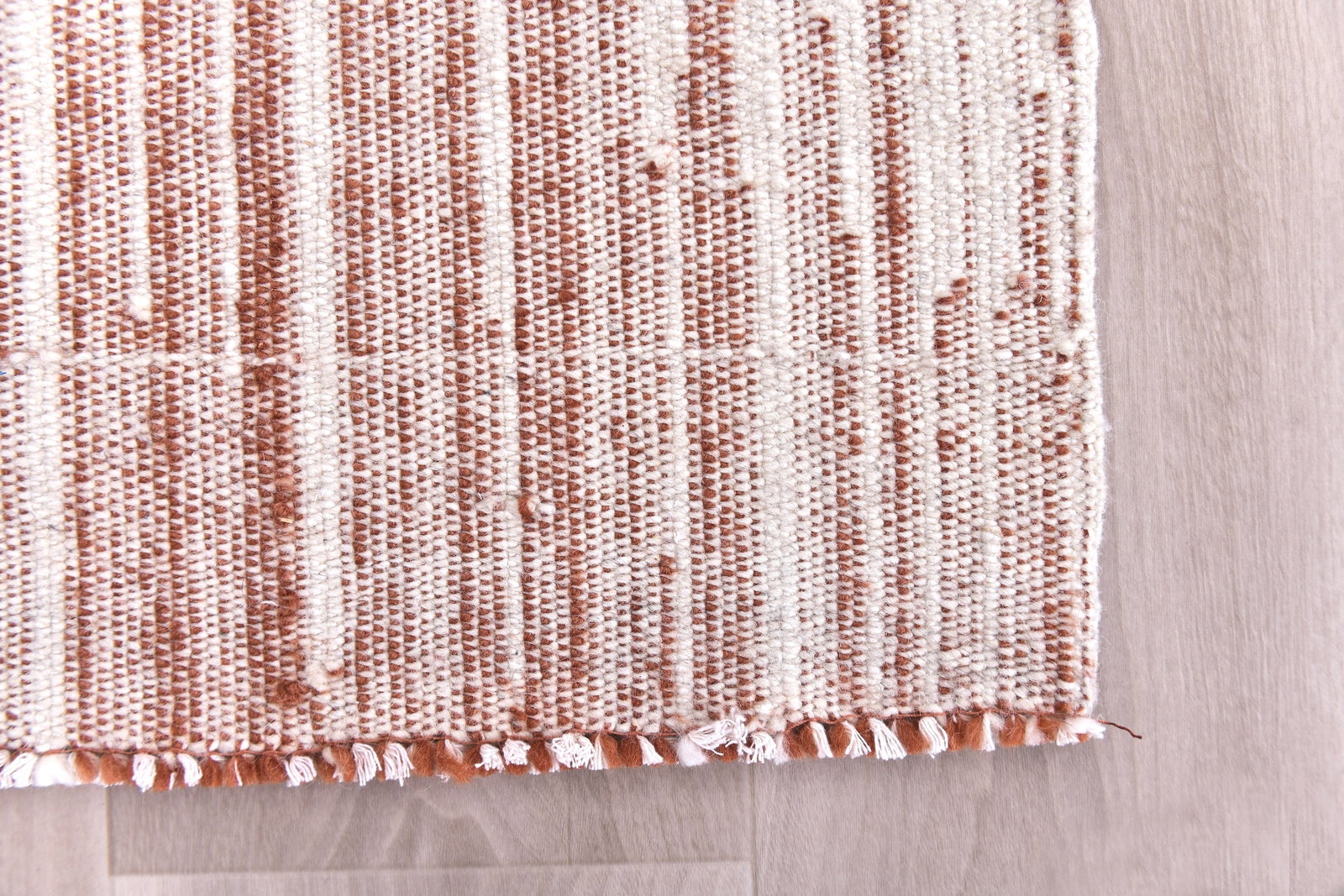 2'0'' x 3'3'' Handmade Vintage Wool Rug - 240622 - 10