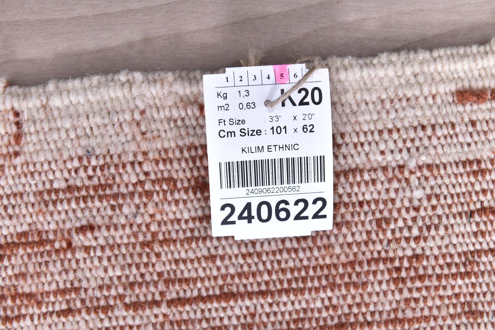 2'0'' x 3'3'' Handmade Vintage Wool Rug - 240622 - 13