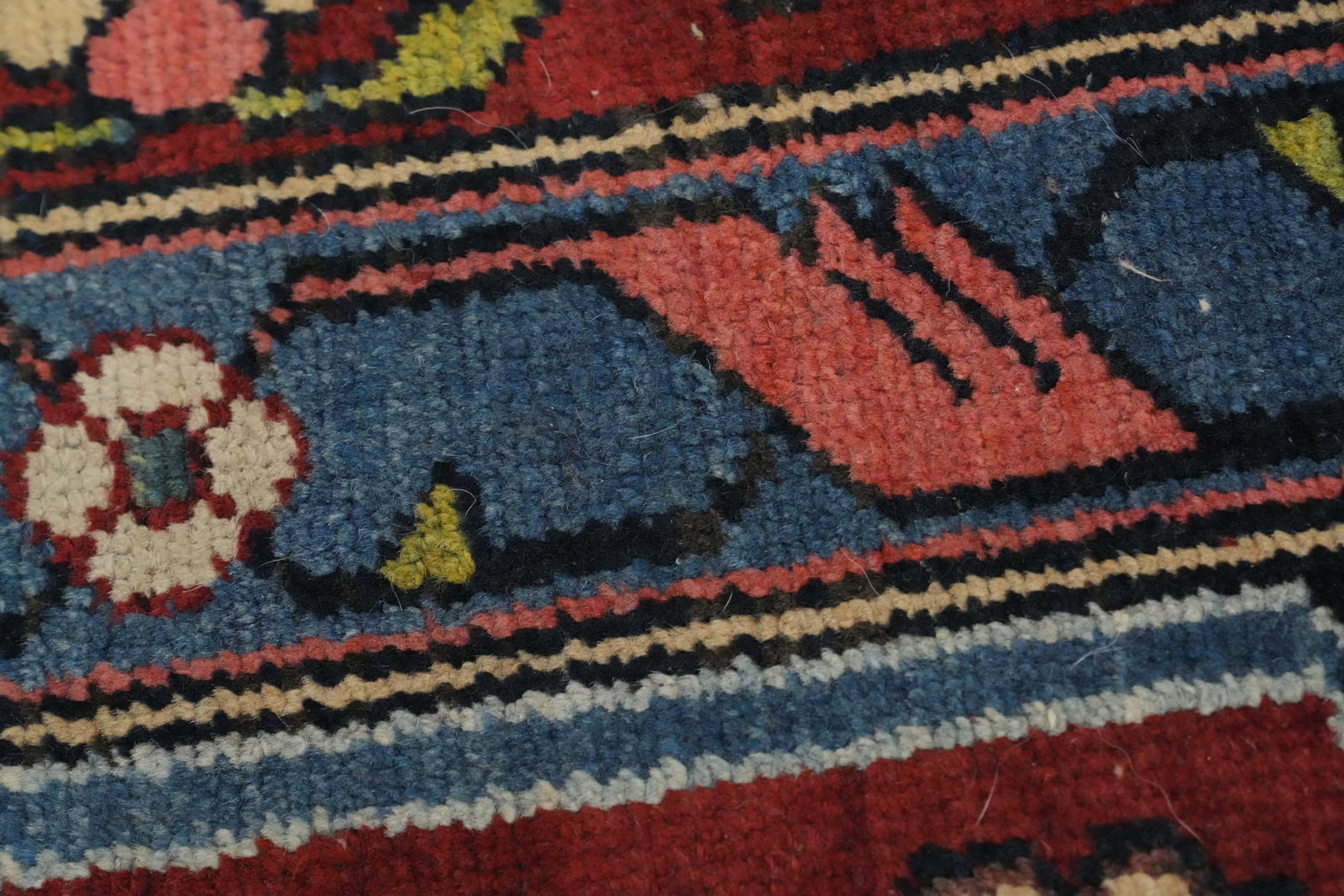 Vegetable Dye Antique Bakhtiari Persian Rug 5x7 - 10