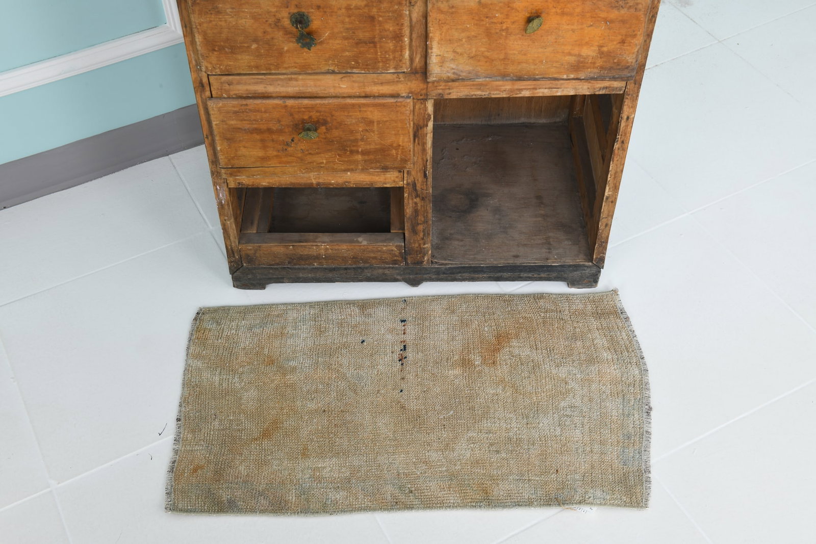 1'4'' x 2'5'' Vintage Wool Runner Rug - 19284 - 3