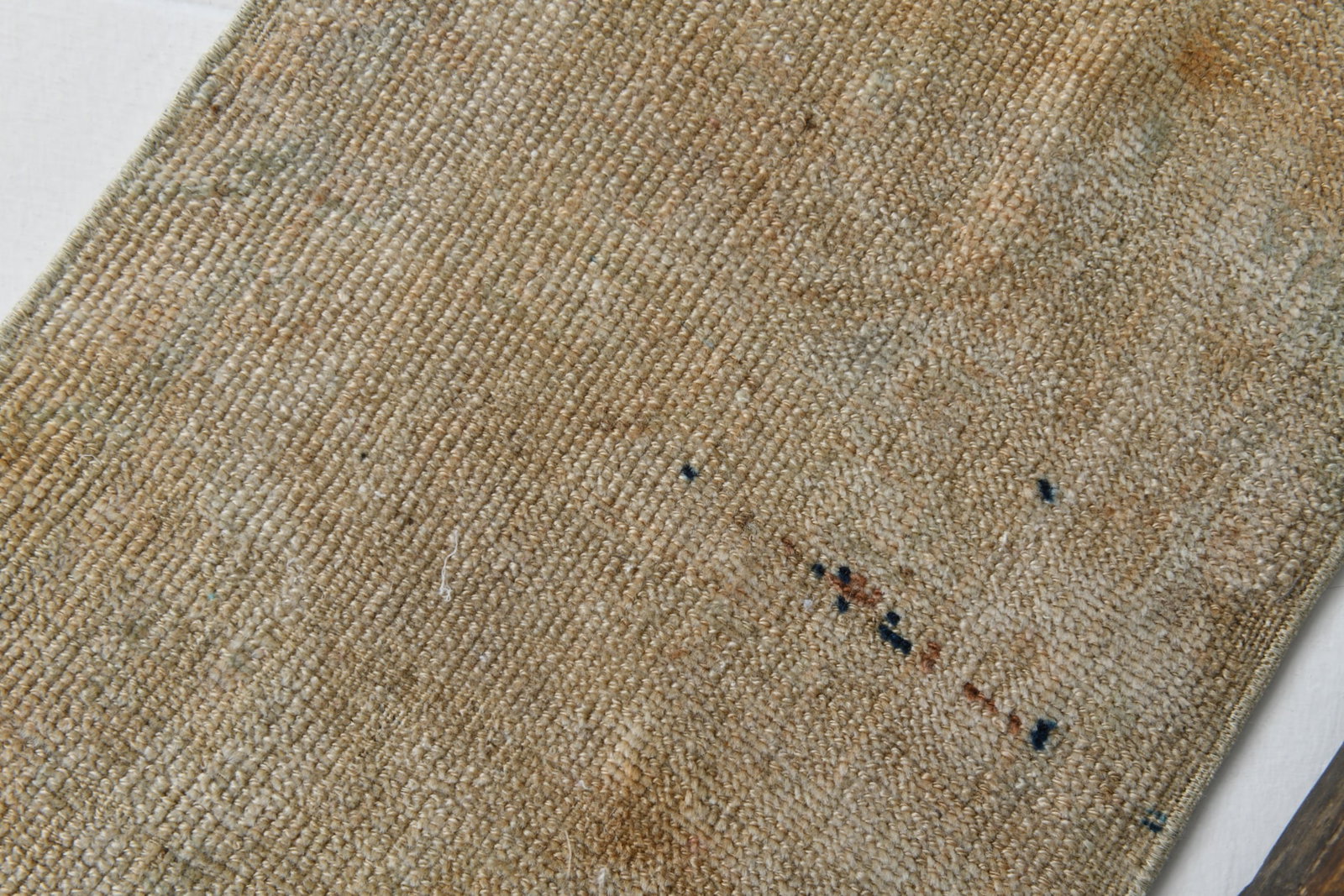 1'4'' x 2'5'' Vintage Wool Runner Rug - 19284 - 6