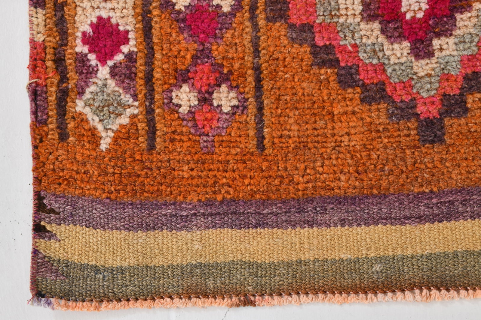 2'8'' x 11'8'' Turkish Vintage Runner Rug - 17726 - 10