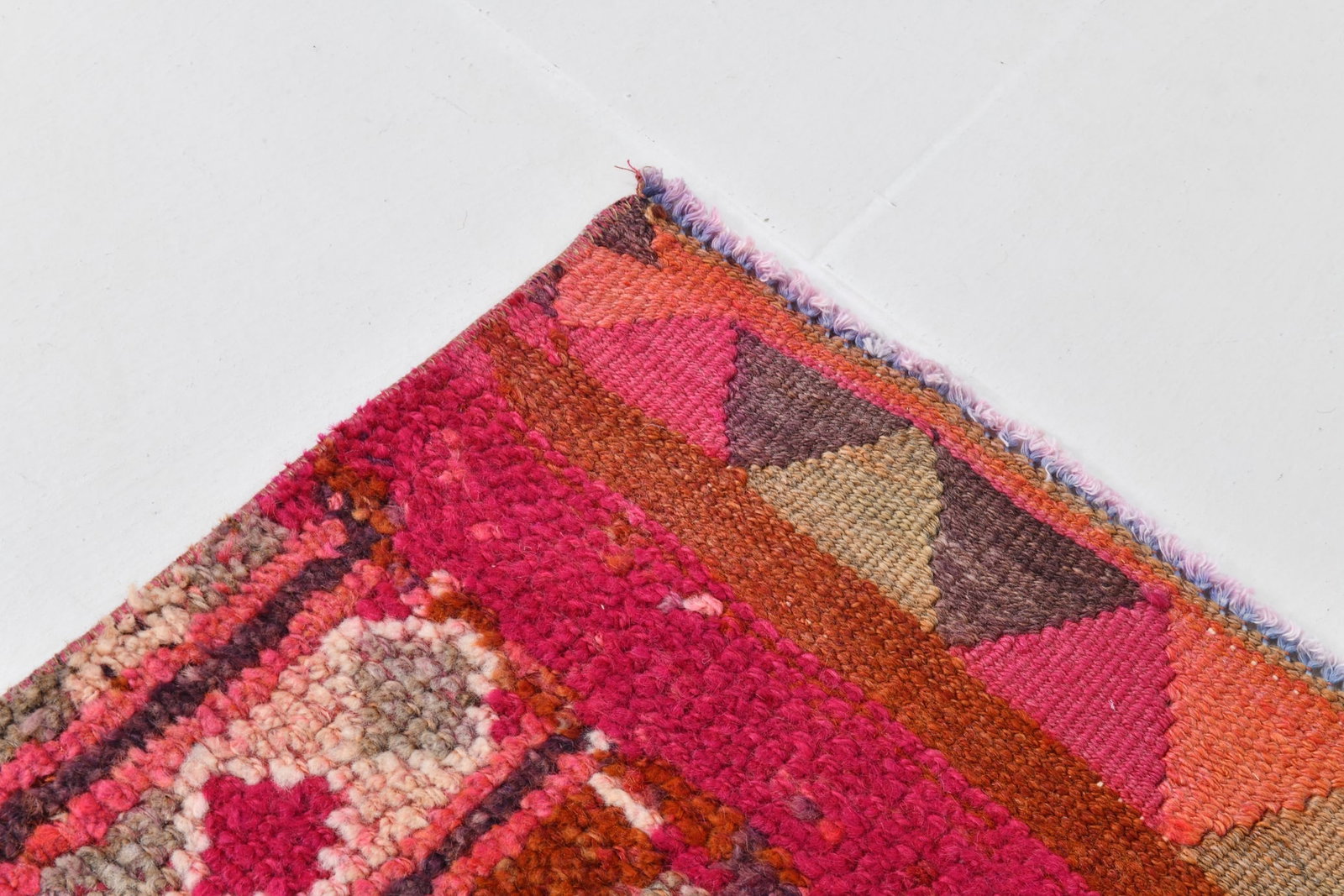 2'8'' x 11'8'' Turkish Vintage Runner Rug - 17726 - 9