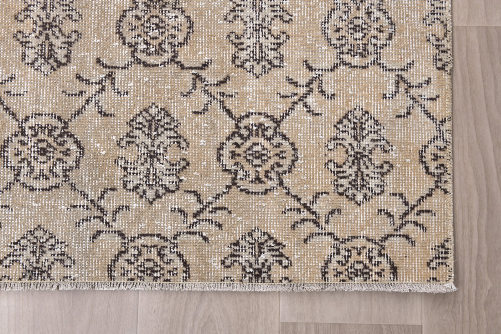 6'10'' x 10'3'' Handmade Vintage Wool Rug - 242355 - 10