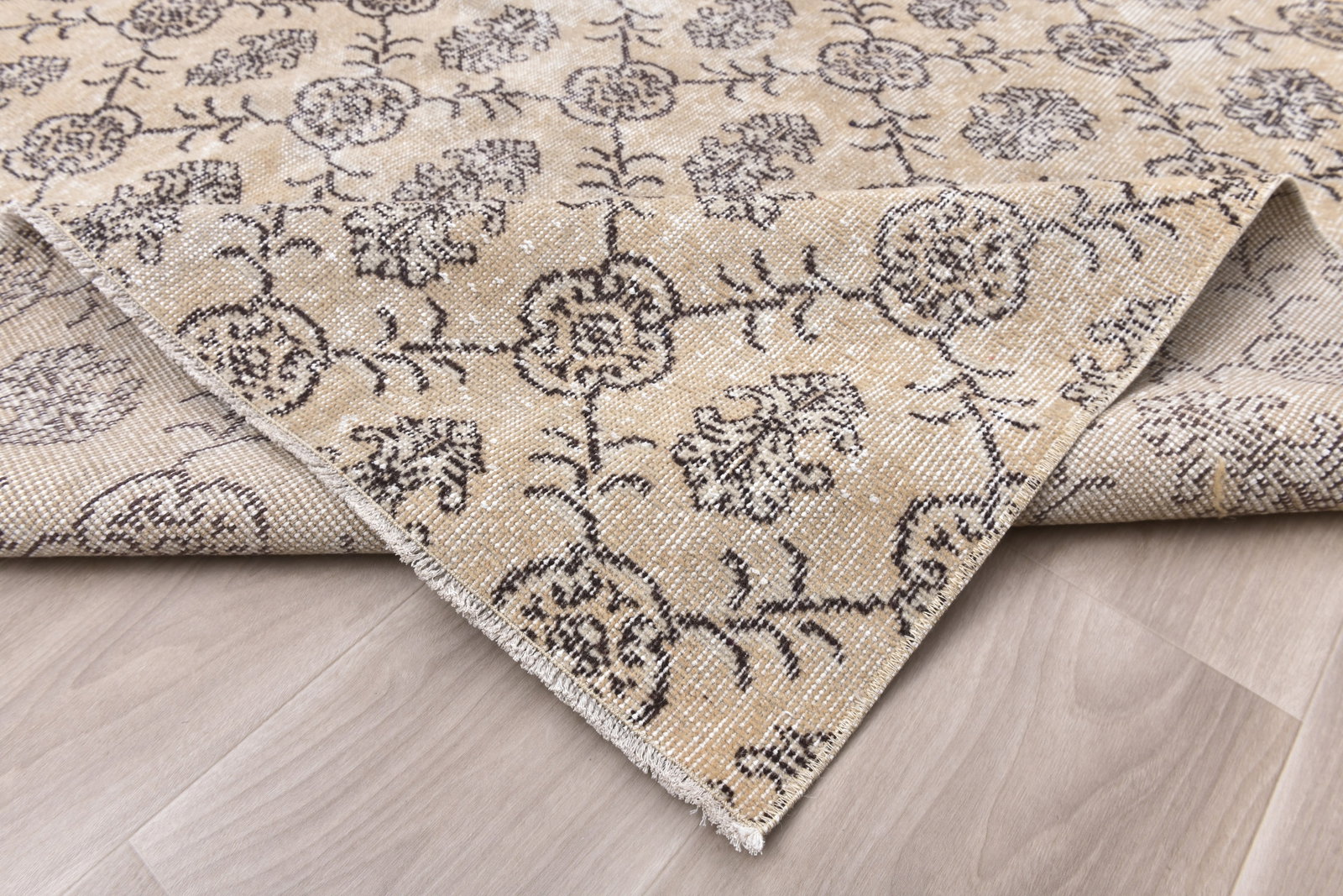 6'10'' x 10'3'' Handmade Vintage Wool Rug - 242355 - 12