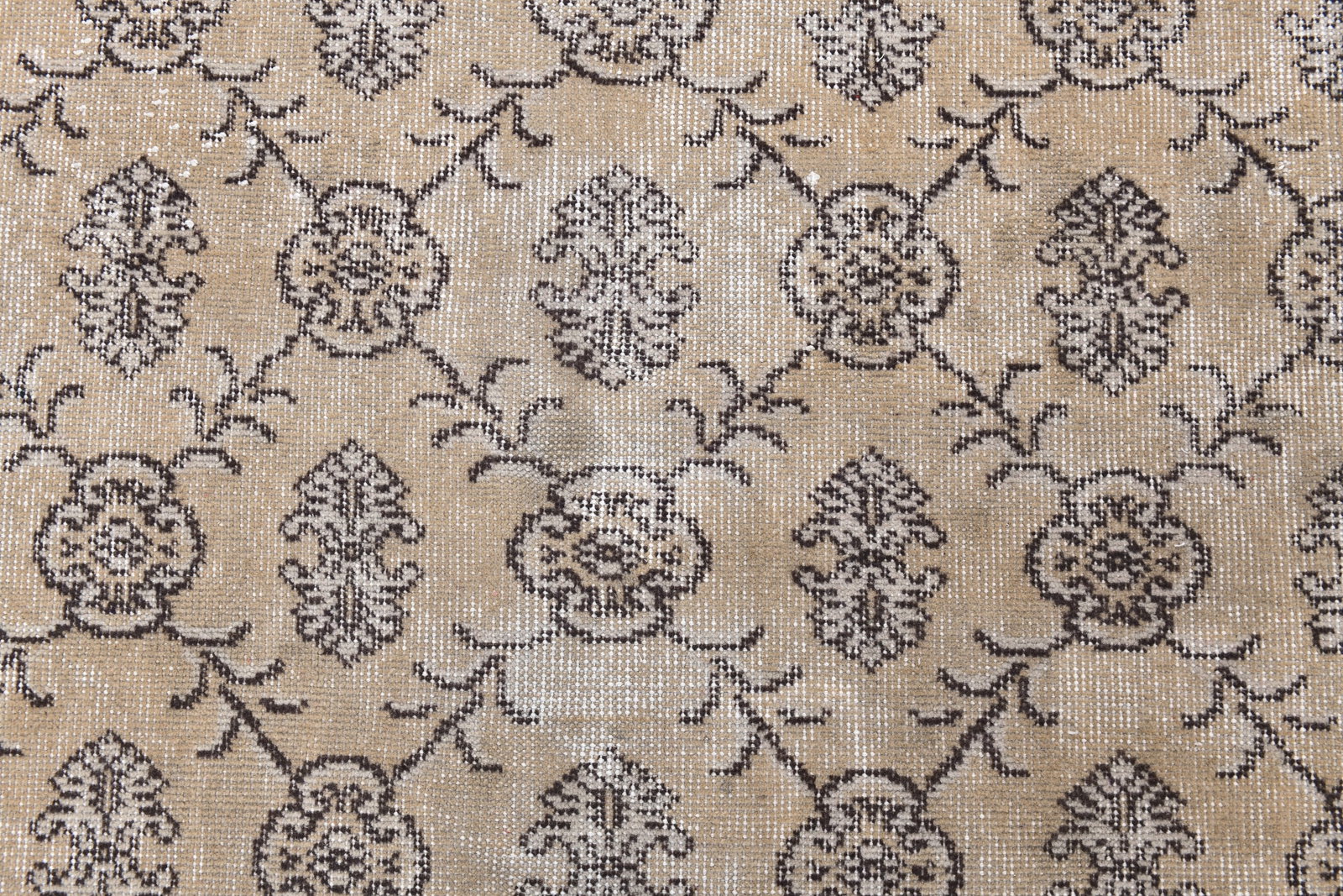 6'10'' x 10'3'' Handmade Vintage Wool Rug - 242355 - 5