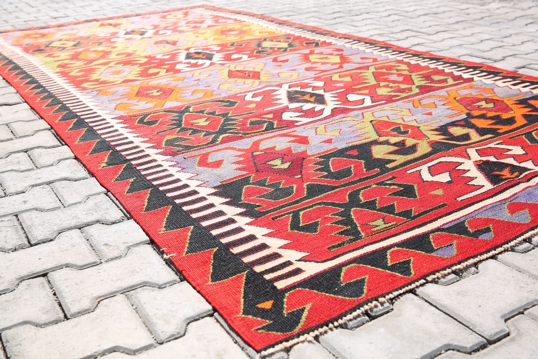 5'2'' x 11'5'' Turkish Vintage Runner Rug - 1743 - 3