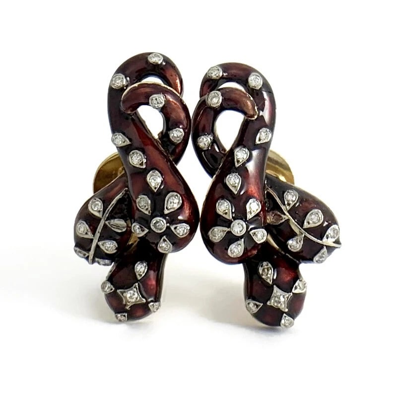 Vintage 1950's Red Enamel Diamond Drop Earrings 18K Yellow Gold 20.18 Grams: Vintage 1950's Red Enamel Diamond Drop Earrings 18K Yellow Gold 20.18 Grams These are gorgeous vintage earrings! Please let us know if you have any questions. Circa: 1950's Diamonds: 46 round single c