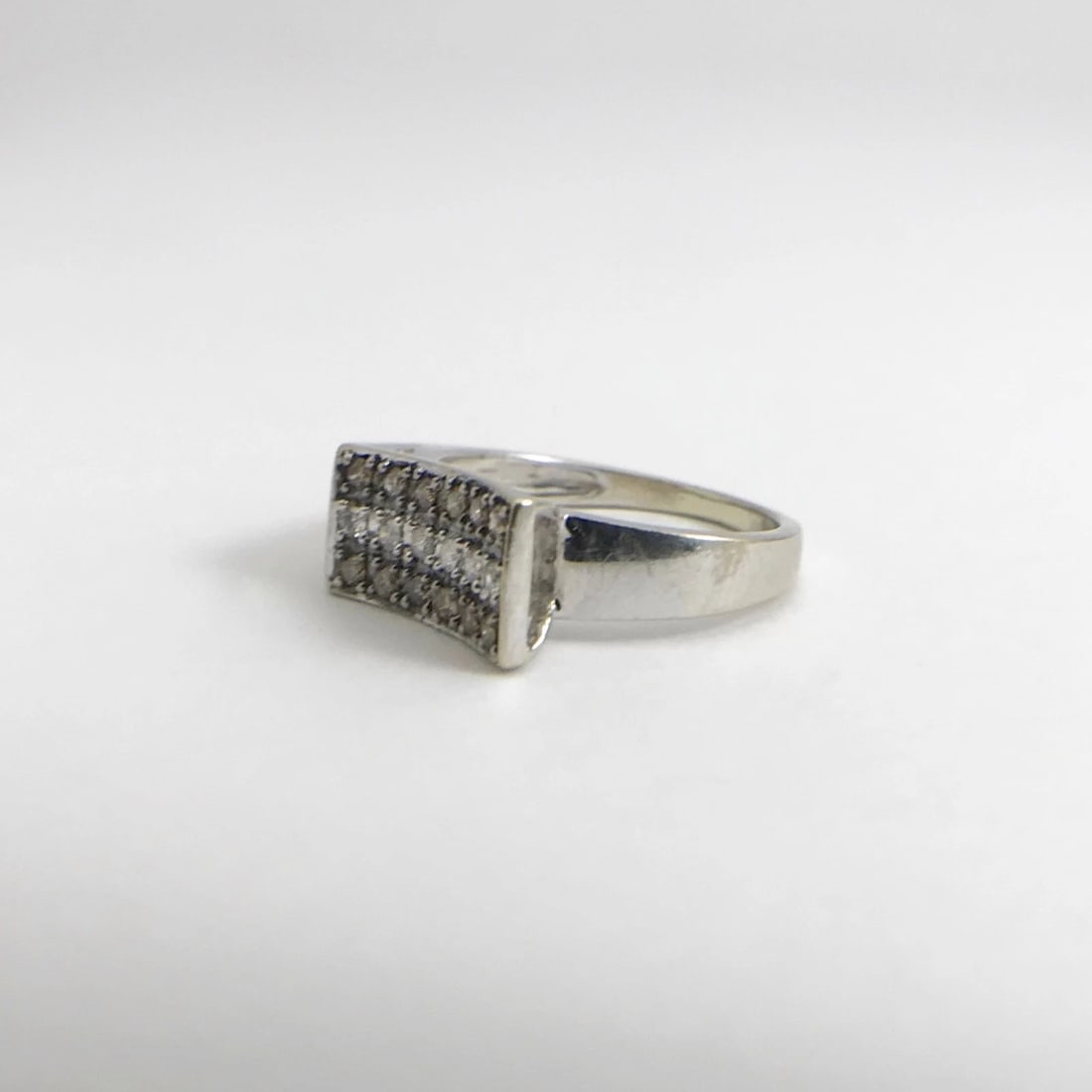 Vintage Pave Brown Cognac White Diamond Concave Ring 14K White Gold, 2.71 Grams - 11