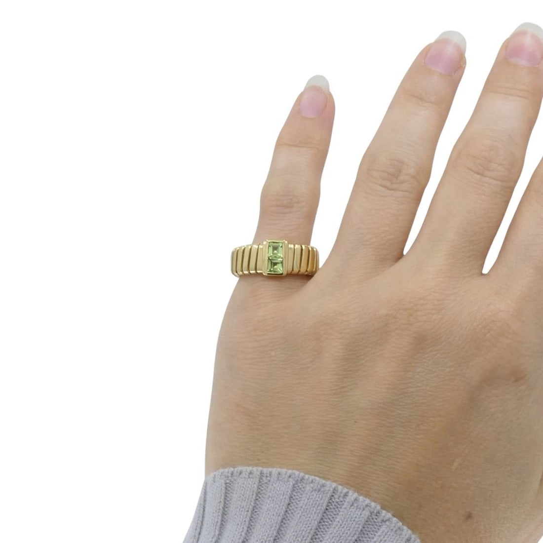 Vintage Bvlgari Bulgari 18k Gold Tubogas Peridot Ring, circa 1990s - 13