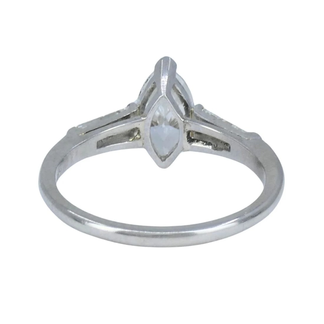 Vintage Platinum 1.07 Carat Marquise Diamond Three Stone Ring - 9