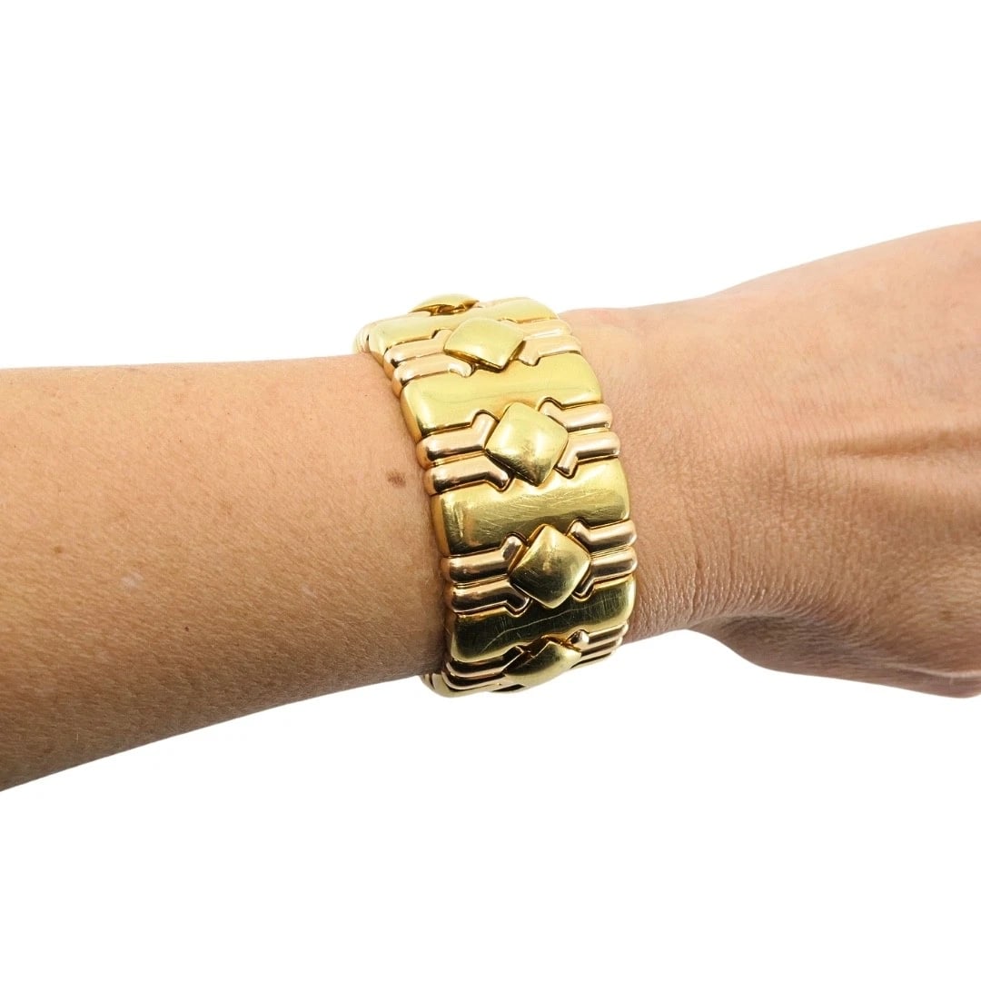 Chopard 18k Gold Multicolor Flexible Diamond PavÃ© Cuff Bracelet, 1970s - 5