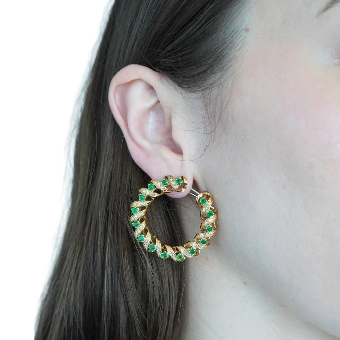Vintage Asprey & Co. 18k Gold Diamond Emerald Circular Earrings - 14