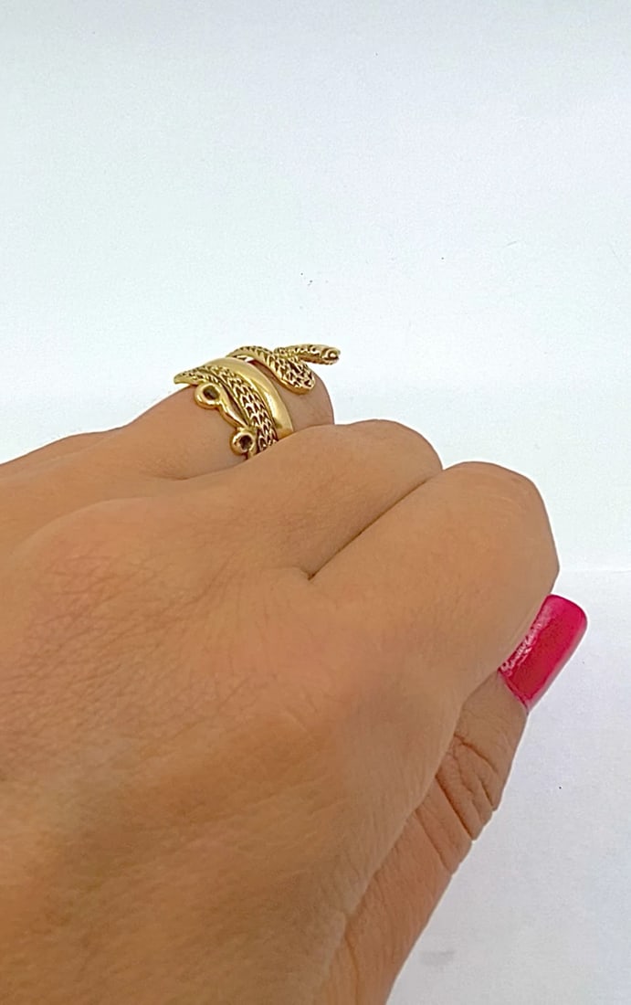 Vintage 18k Gold Snake Ring Serpent Design - 2