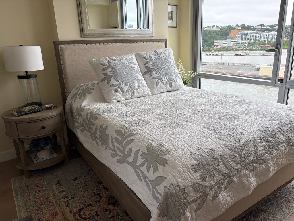 Queen-Size Upholstered and Nailhead Trim Bed Frame - 6