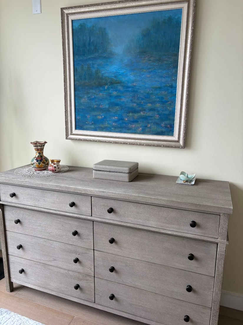 Contemporary Grey Washed Wooden Six-Drawer Dresser - 4