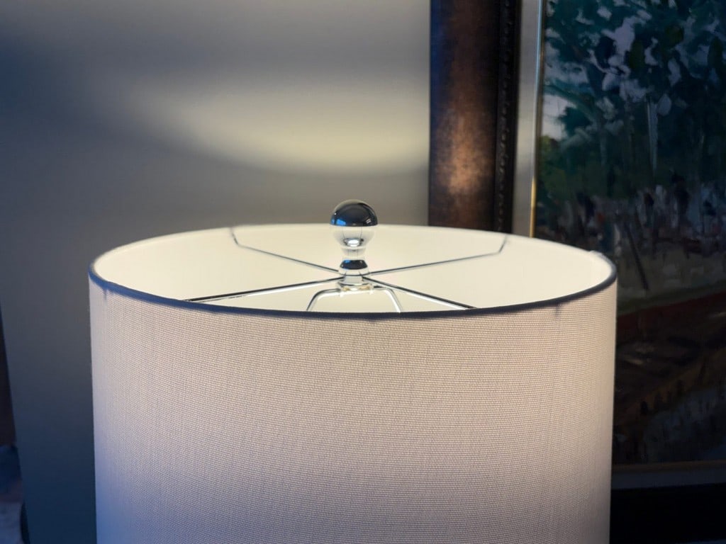 Contemporary Crackle Glass Table Lamp with White Shade - 2