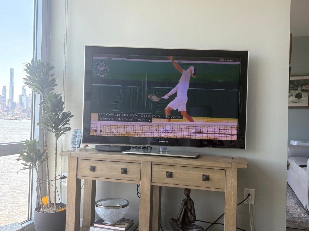 Samsung PN50B860 Plasma Display Television with Remotes - 4