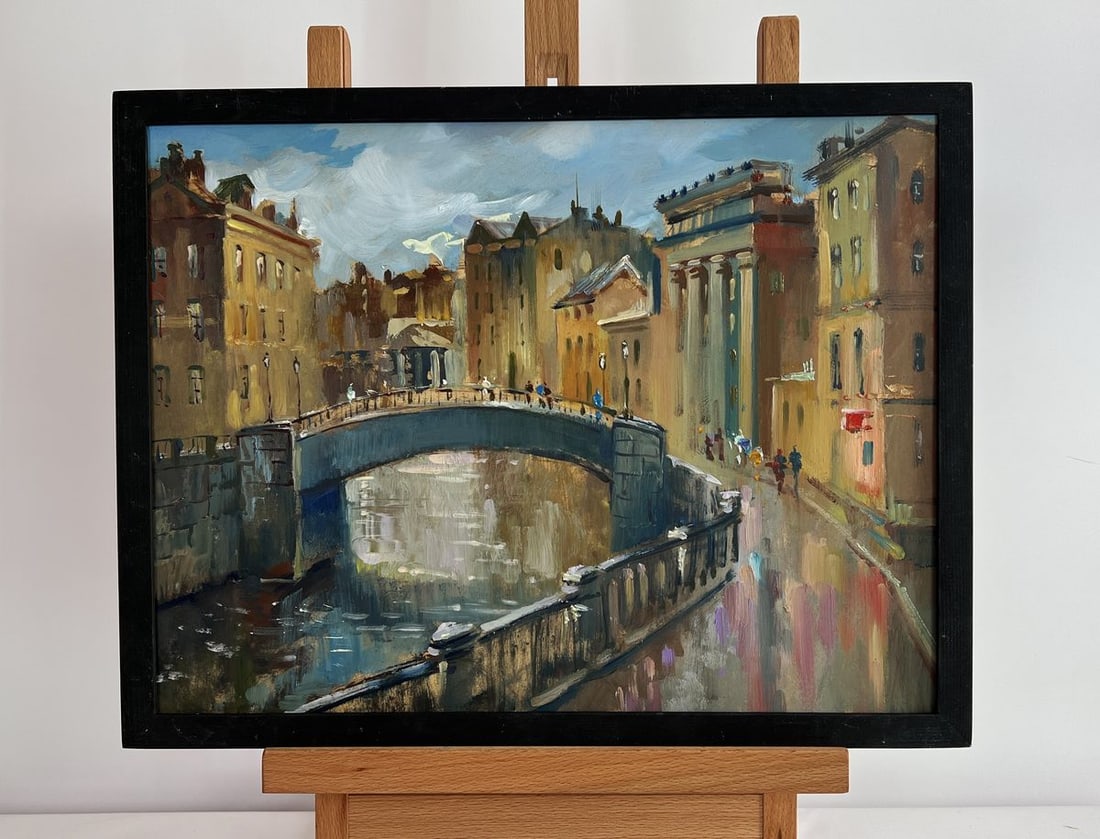 Oil painting The heart of the city above the river Yuriy Suprunchuk: NoAAA4445The painting "The Heart of the City Above the River" is an atmospheric depiction of an urban scene, capturing the essence of a historical city bathed in the soft glow of evening light. The oi