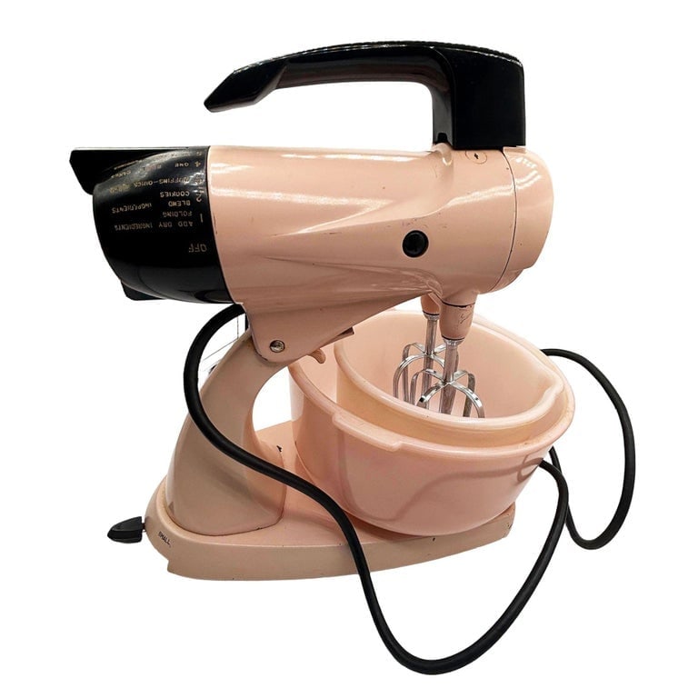 Mid-century Pink Enameled Model 12 Mixmaster Electric Mixer by Sunbeam w/ Bowls - 2