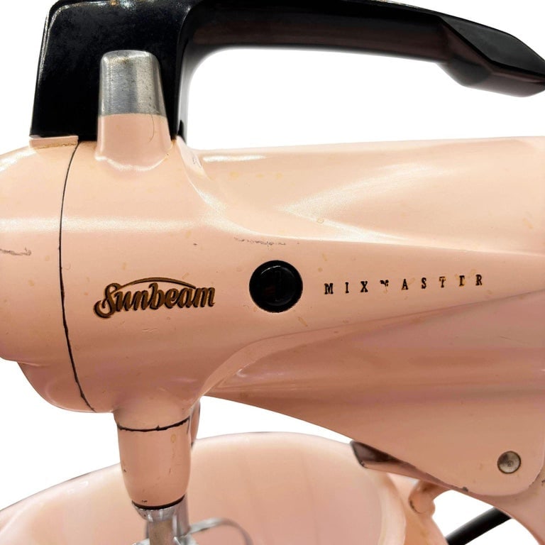Mid-century Pink Enameled Model 12 Mixmaster Electric Mixer by Sunbeam w/ Bowls - 5