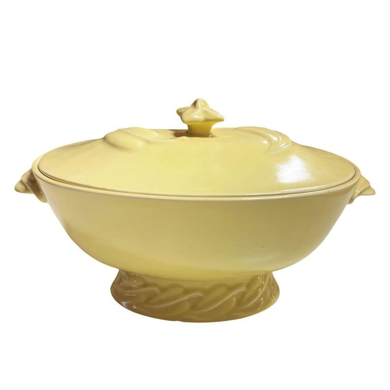 Mid-Century California Pottery Yellow Casserole Dish w/ Lid by Vernon Kilns - 5