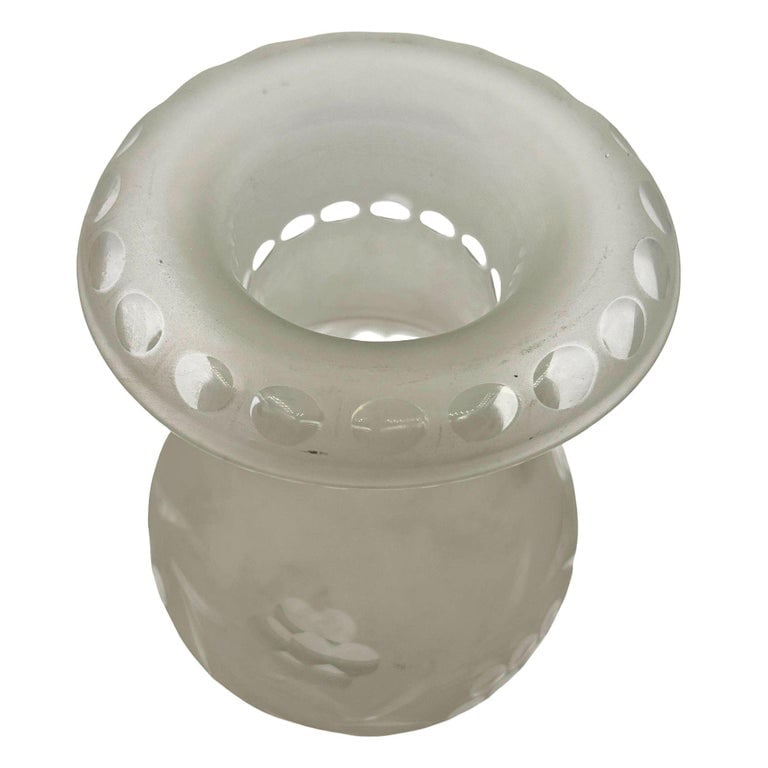 Victorian Frosted Wheel Cut Floral Glass Oil Lamp Hurricane Fluted Shade - 5