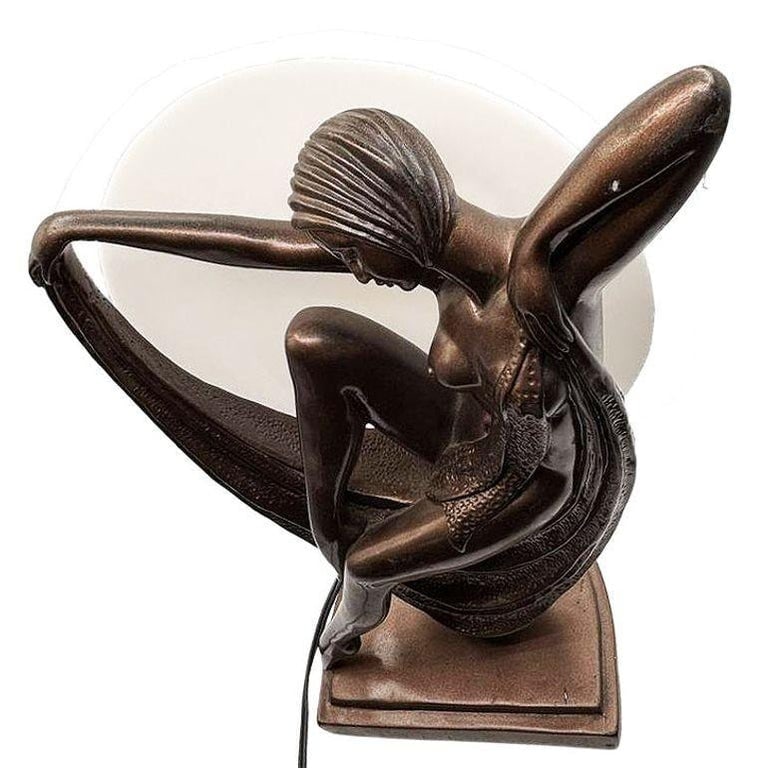 Art Deco Style figure Flapper Lamp by Crosa for Widdop Bingham and Co Ltd - 3