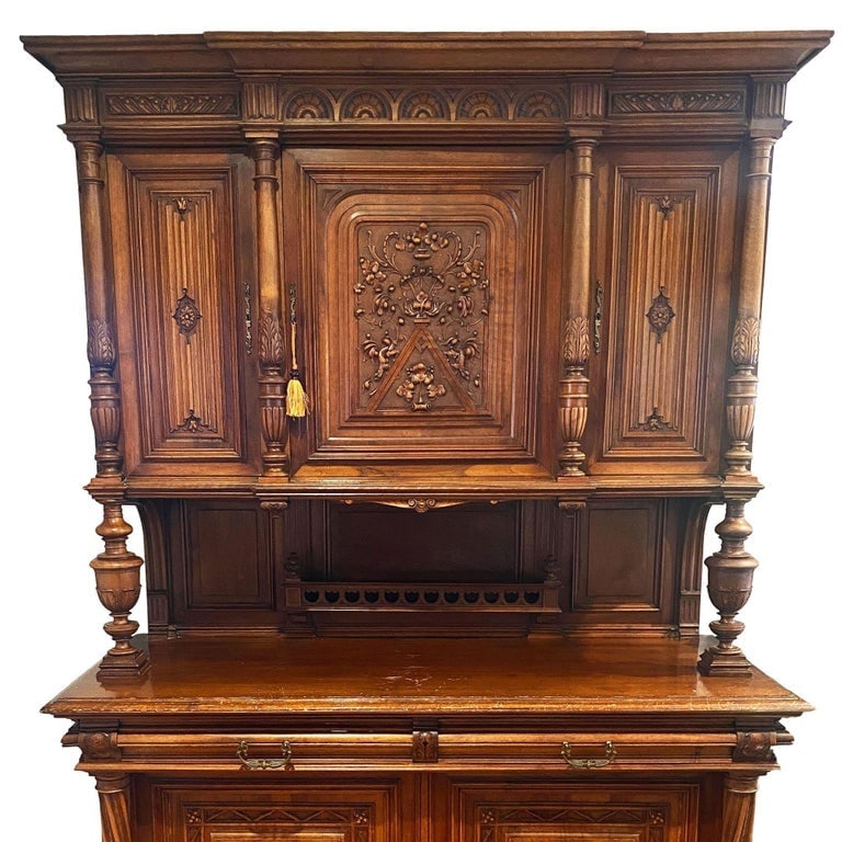 19th Century French Henry II Renaissance Carved Walnut Buffet Sideboard Cabinet - 4